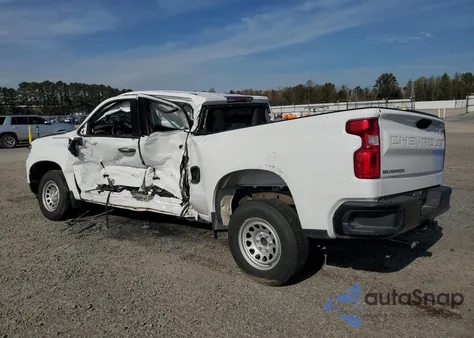 2022 Chevrolet Silverado C1500 z USA, uszkodzony, nr VIN 3GCPAAED0NG667666